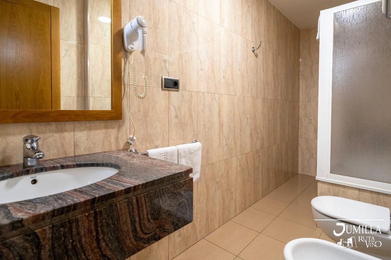 Hotel Pio XII Хумілья Екстер'єр фото
