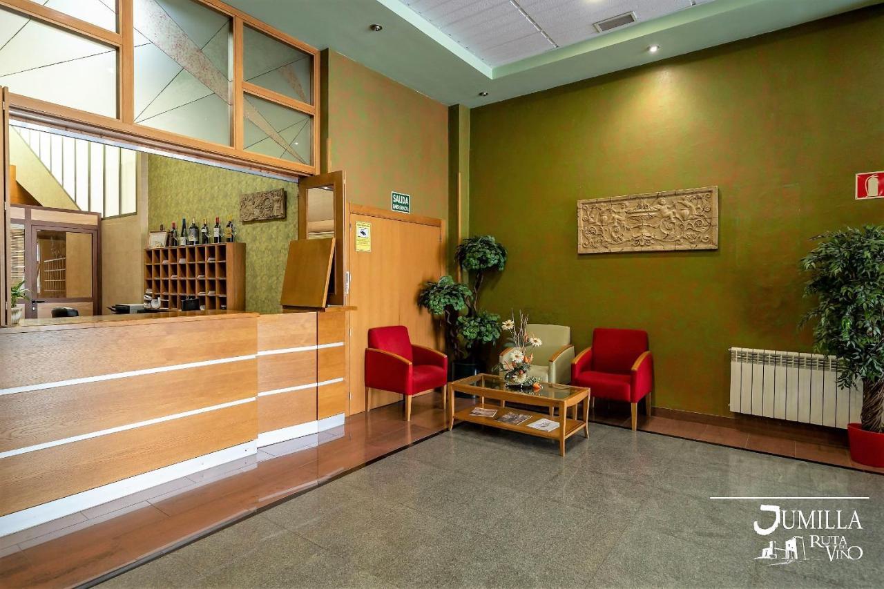 Hotel Pio XII Хумілья Екстер'єр фото